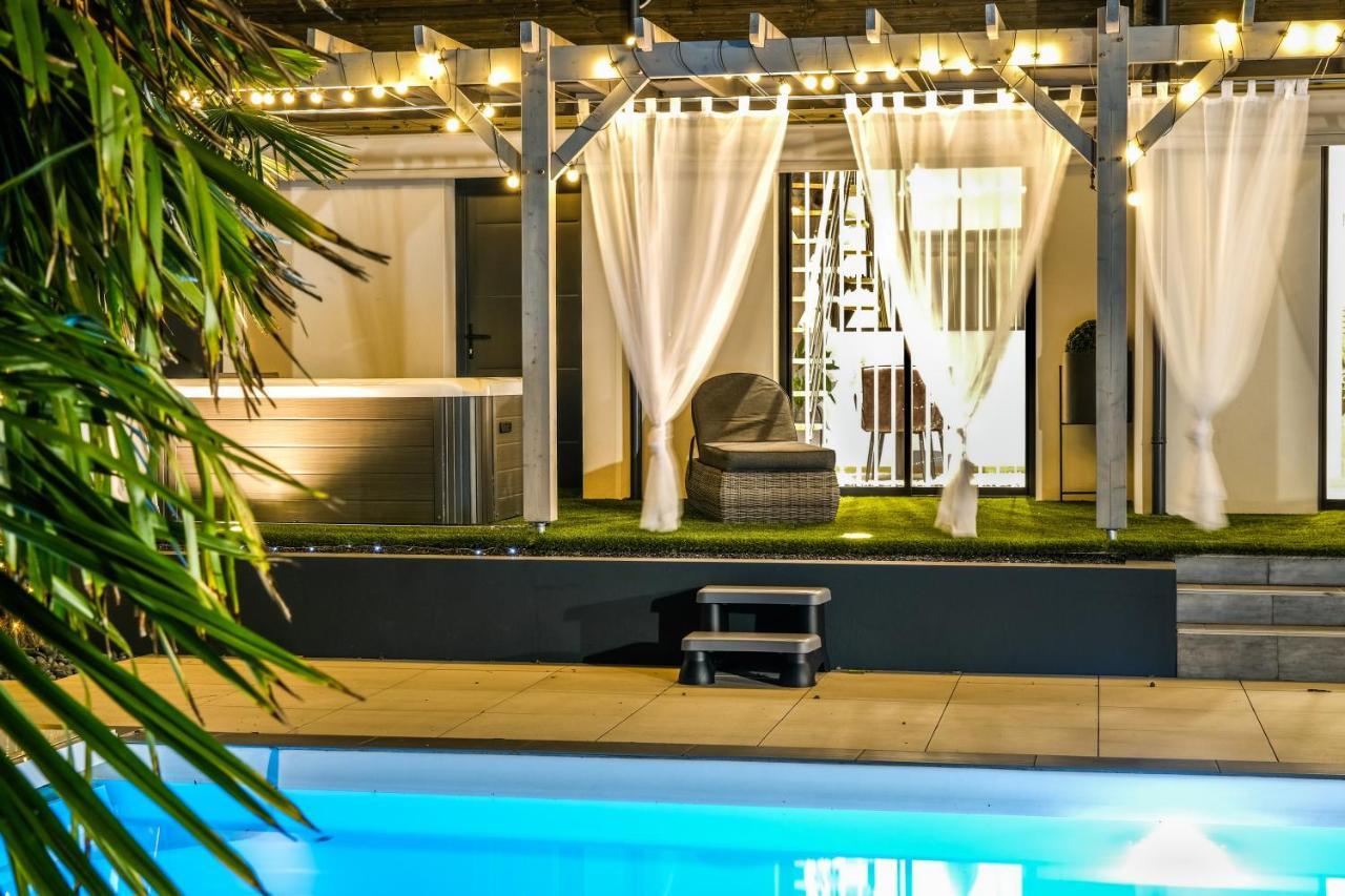 Suites By Aix Keys Avec Jacuzzi Privatif 5 Min Des Plages Fouras Saint-Laurent-de-la-Pree Luaran gambar
