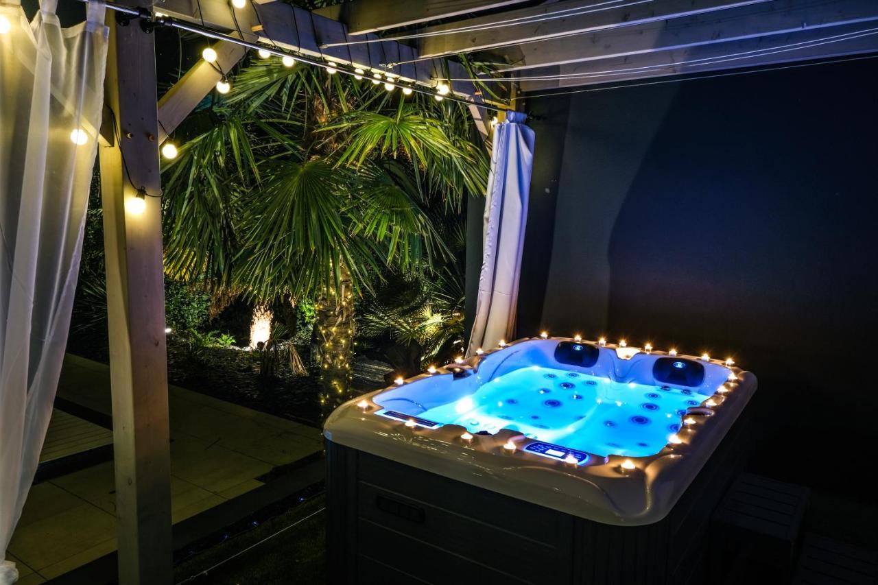 Suites By Aix Keys Avec Jacuzzi Privatif 5 Min Des Plages Fouras Saint-Laurent-de-la-Pree Luaran gambar