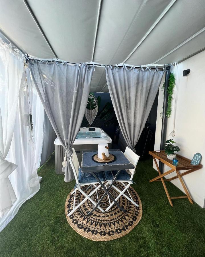 Suites By Aix Keys Avec Jacuzzi Privatif 5 Min Des Plages Fouras Saint-Laurent-de-la-Pree Luaran gambar
