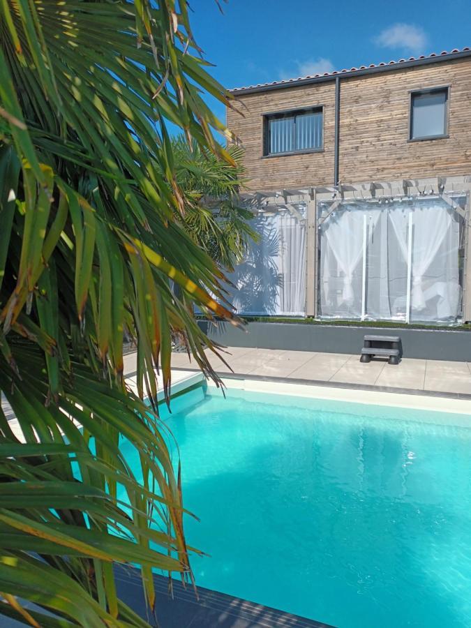 Suites By Aix Keys Avec Jacuzzi Privatif 5 Min Des Plages Fouras Saint-Laurent-de-la-Pree Luaran gambar