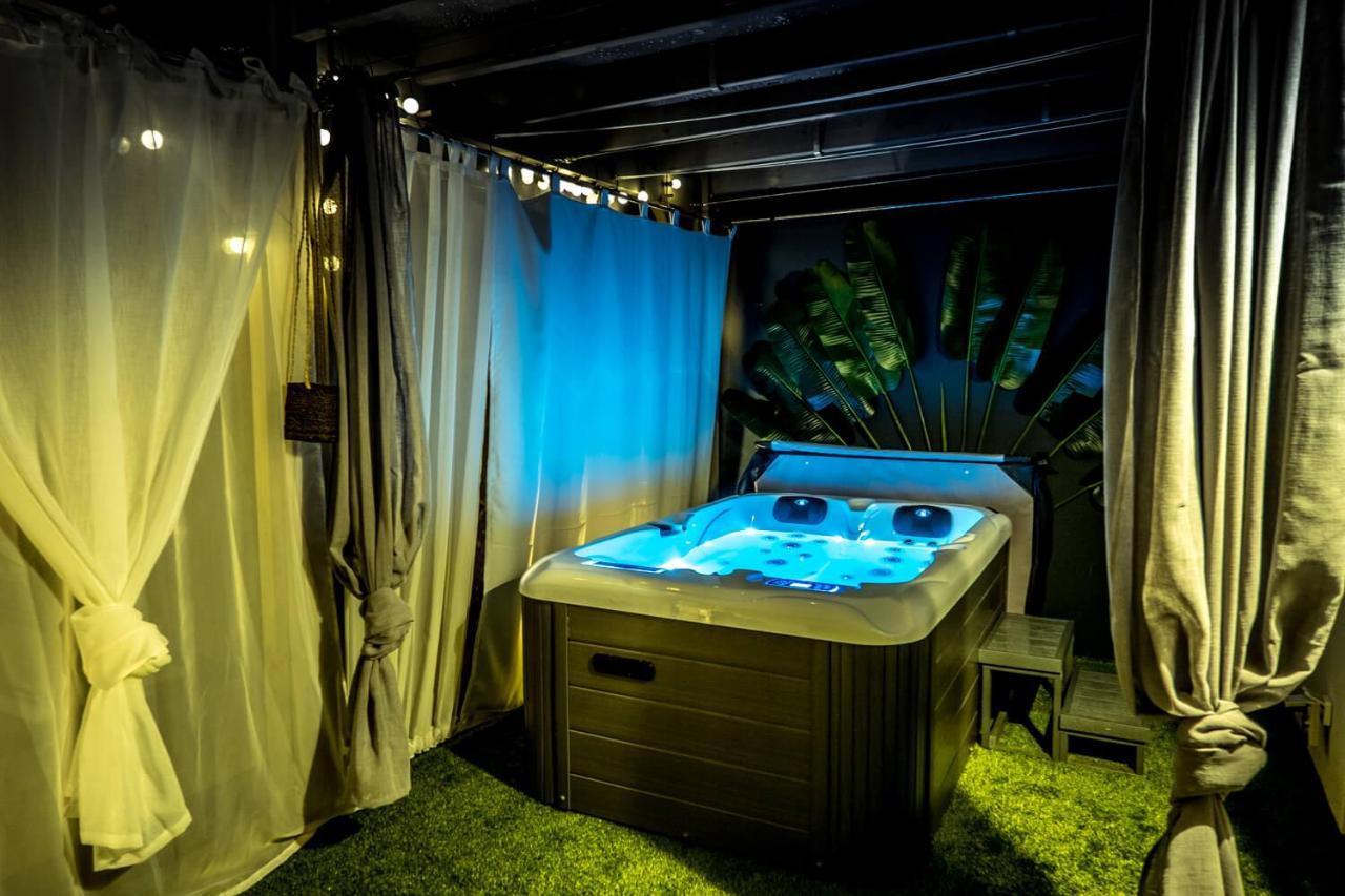 Suites By Aix Keys Avec Jacuzzi Privatif 5 Min Des Plages Fouras Saint-Laurent-de-la-Pree Luaran gambar