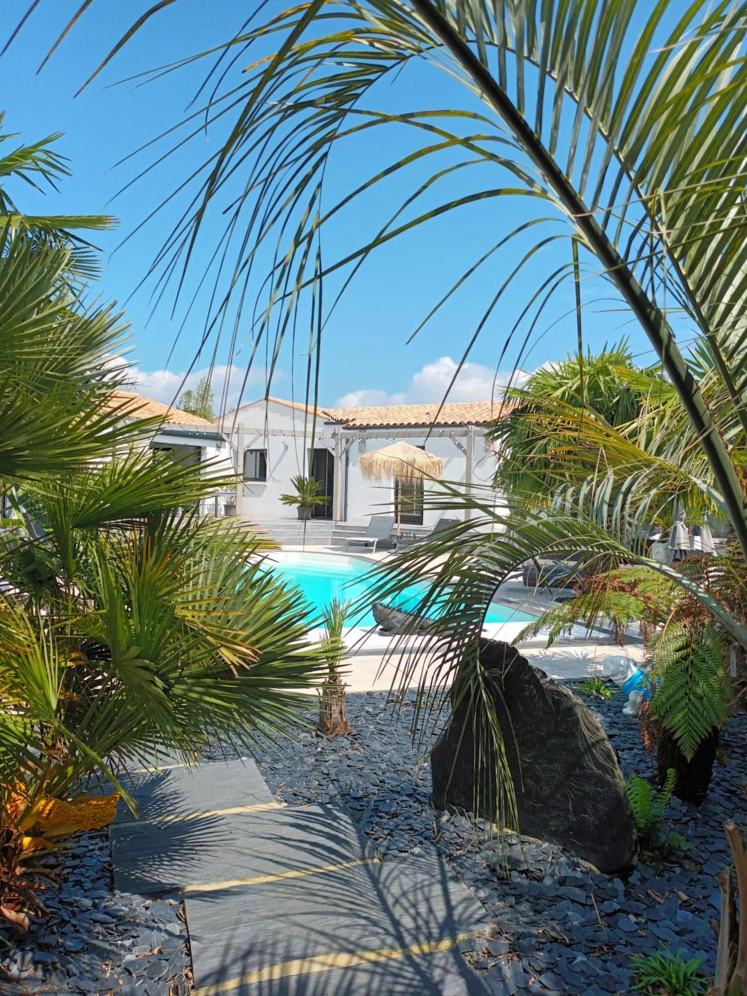 Suites By Aix Keys Avec Jacuzzi Privatif 5 Min Des Plages Fouras Saint-Laurent-de-la-Pree Luaran gambar